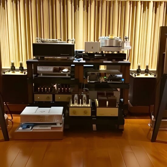 Quark_Room
